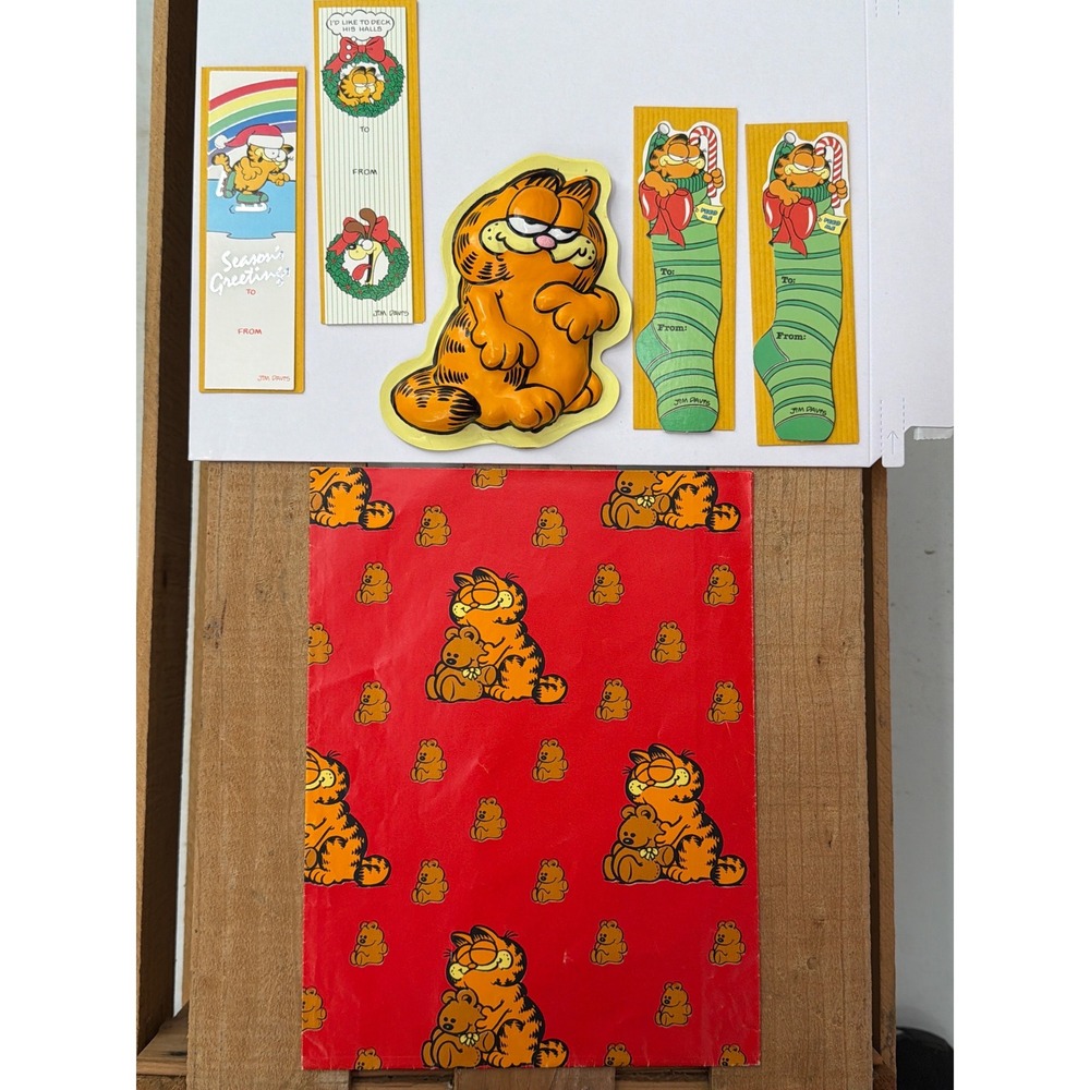 Vintage 1978 Garfield Christmas Lot Bookmarks Wrapping Paper 3D Decoration